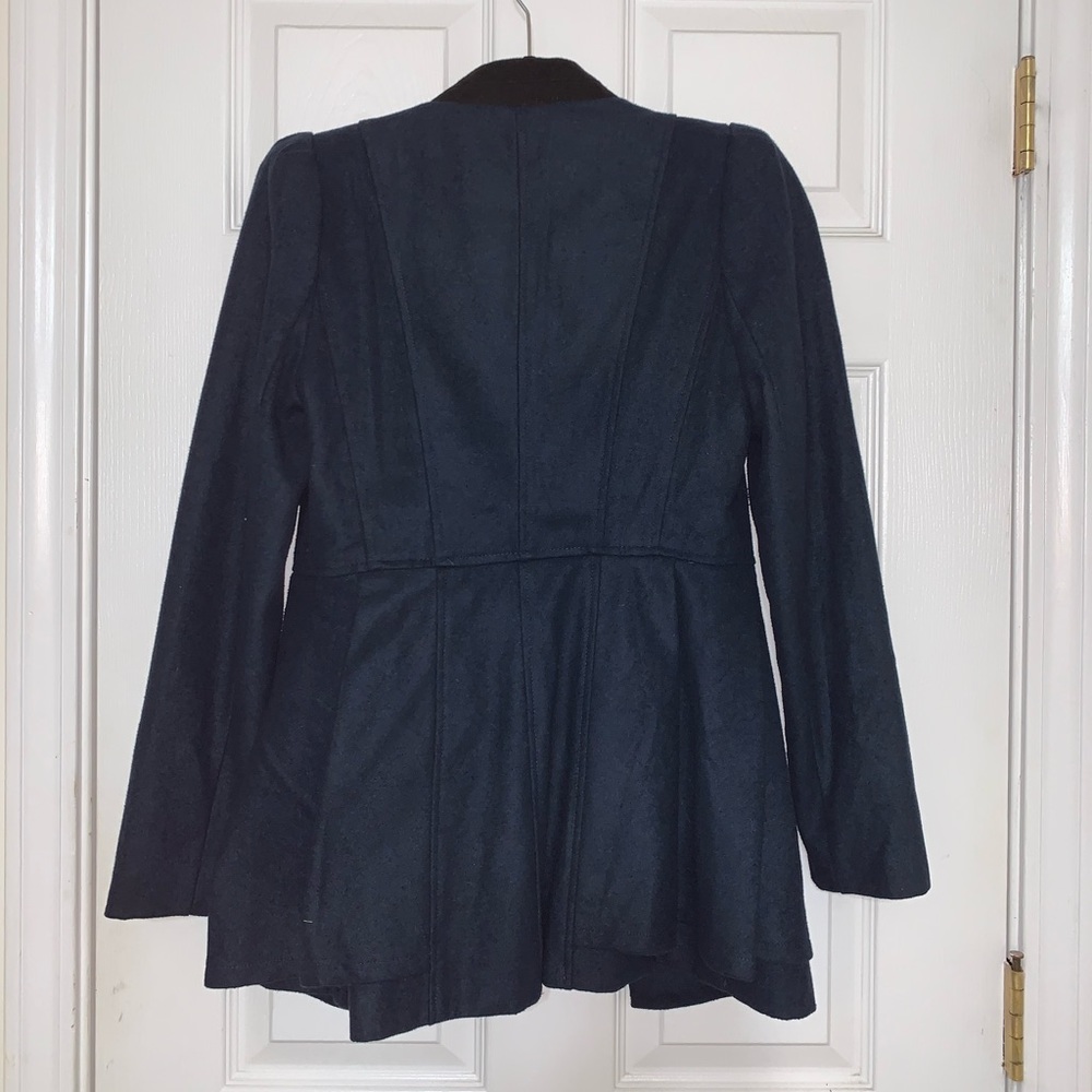 Blue Jacket - Picture 2 of 2